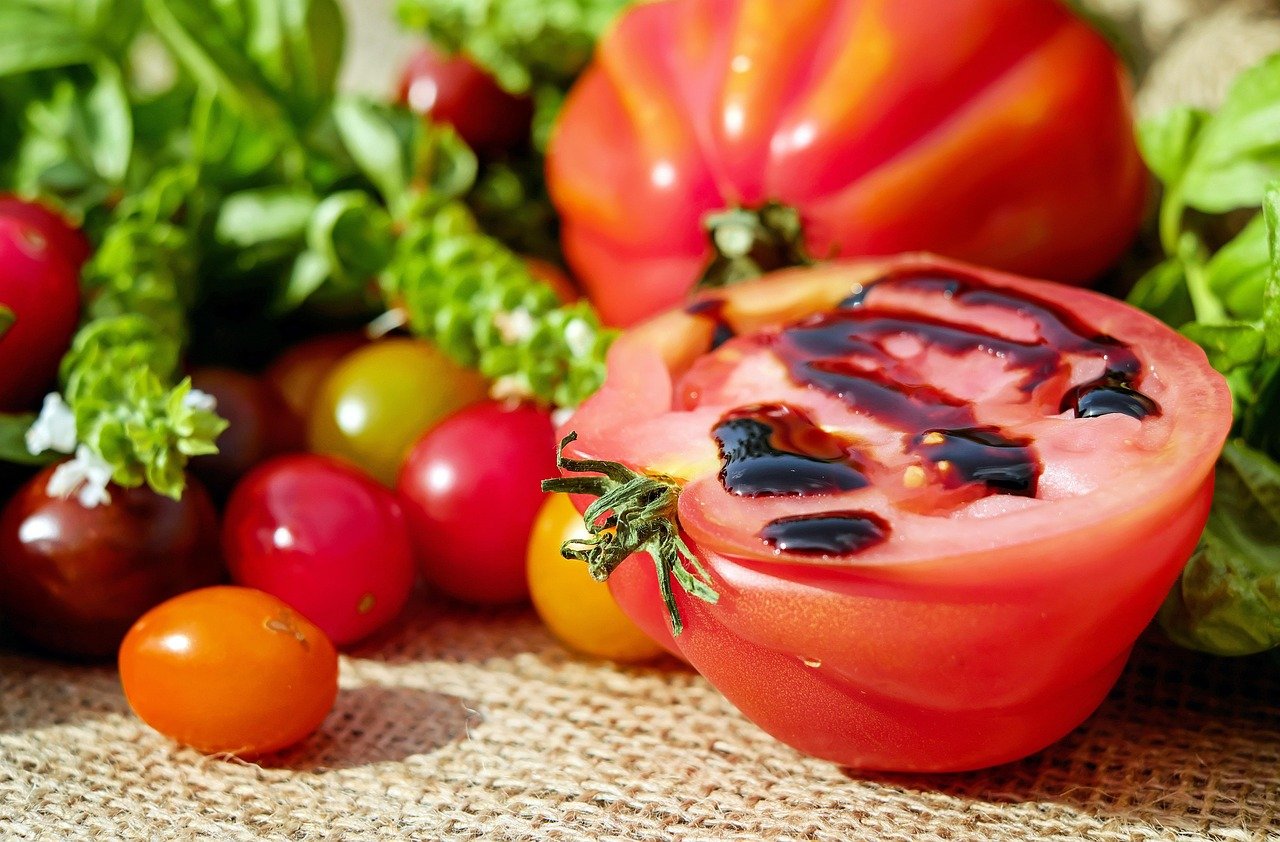 tomatoes, colorful, vitamins, fresh, meal, yummy, tomatoes, tomatoes, tomatoes, tomatoes, tomatoes, colorful, vitamins, vitamins, vitamins, vitamins, meal, meal